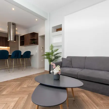 Houseloft Grand Vista *