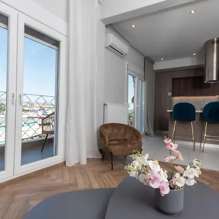 Houseloft Grand Vista *